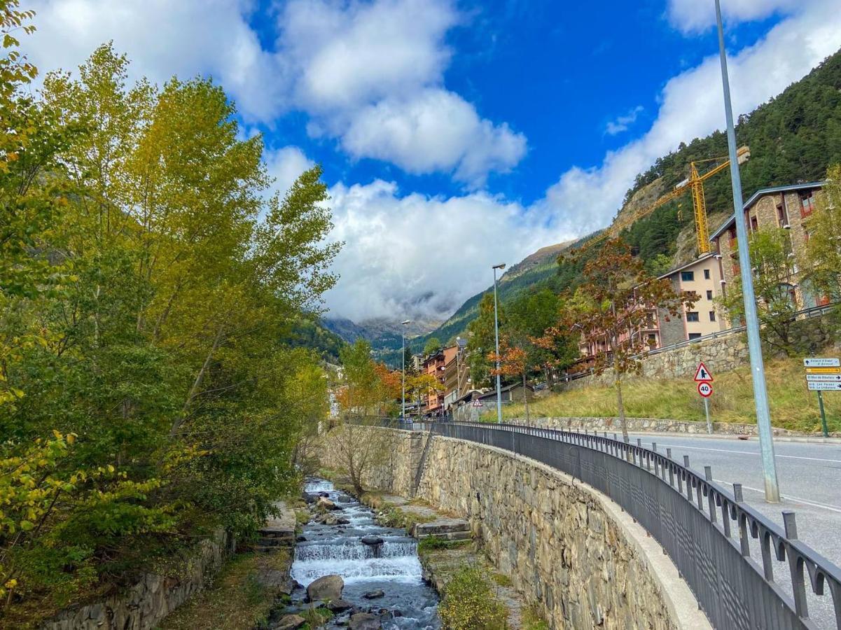 Apartmán Uenik - Rustico & Moderno En Arinsal - Esqui Mas de Ribafeta Exteriér fotografie